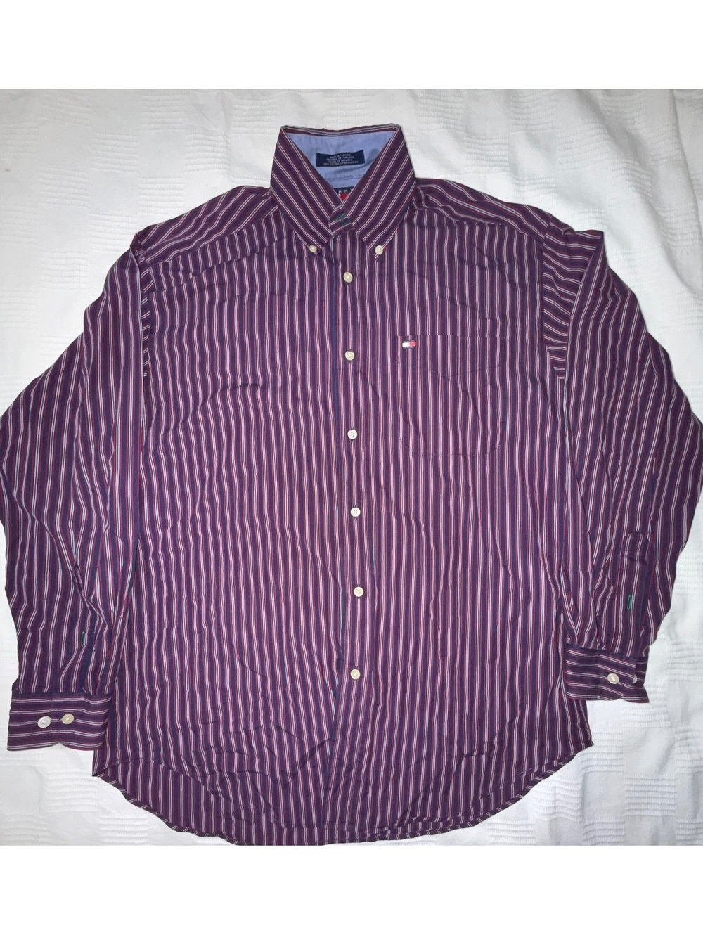 Tommy Hilfiger men’s button up shirt size small